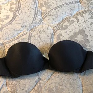 Strapless bra